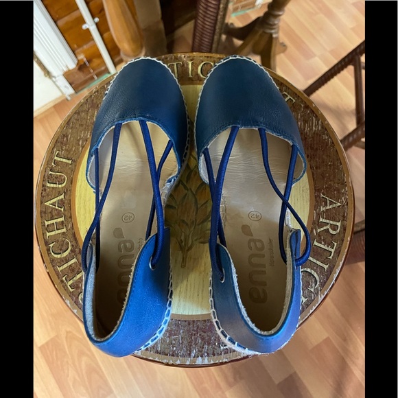 Enna Wedges - Picture 10 of 11